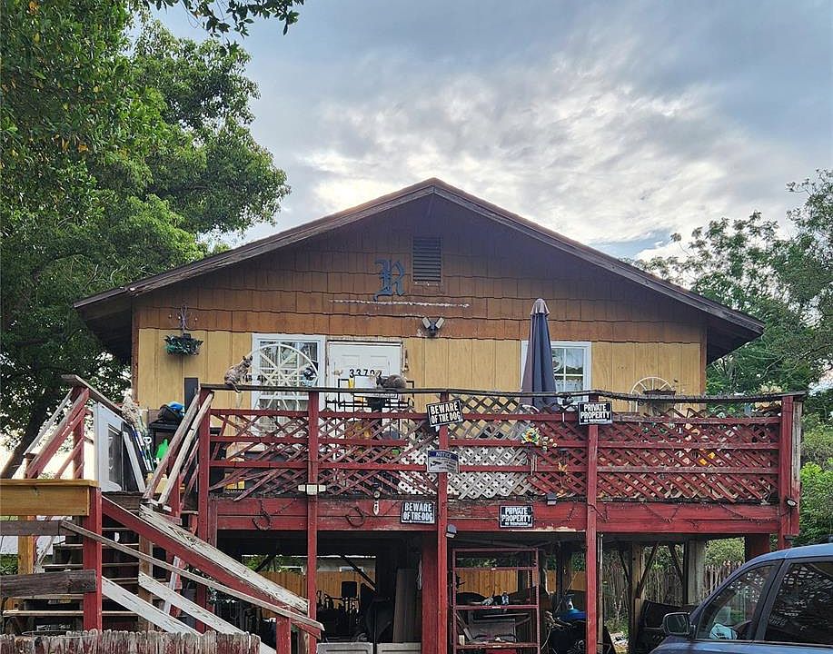 1st image of 33702 Verda Ave