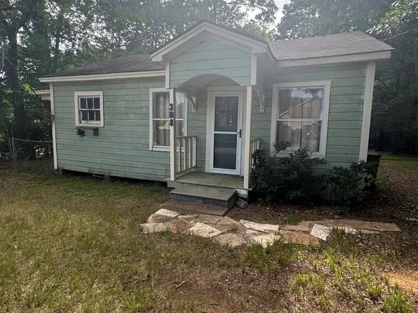 308 Cypress St, Pineland, TX 75968