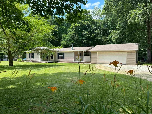 78 Jaye Ln, Bedford, IN 47421