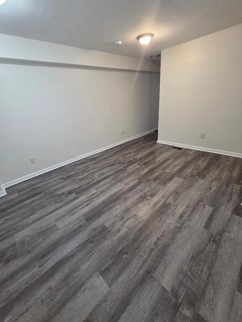 2 bed, 650 sqft, $1,400 — Photo 1
