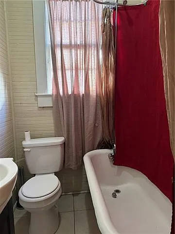 456 Avenue A — Photo 9