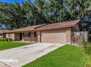 6051 Gulf Rd N, Jacksonville, FL 32244