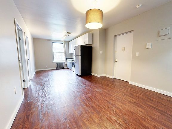 4th image of 1351 Eastern Pkwy APT 1A