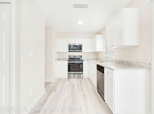 8110 Powell Dr, Orlando, FL 32822