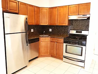 Rented by NY Space Finders Inc.