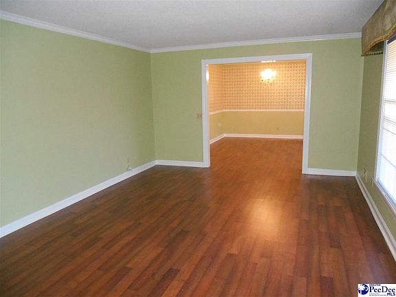 5th image of 218 N Kershaw St