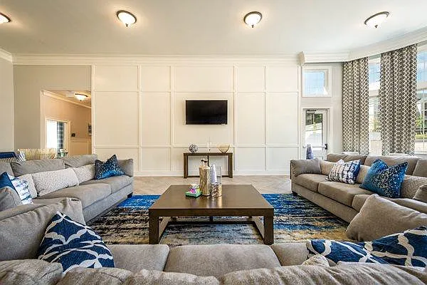 Aspen Regency — Photo 11