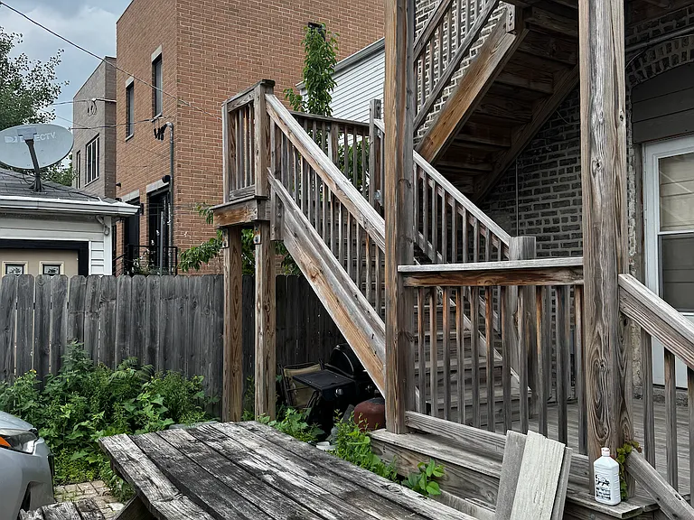 1348 N Bell Ave #2F — Photo 8