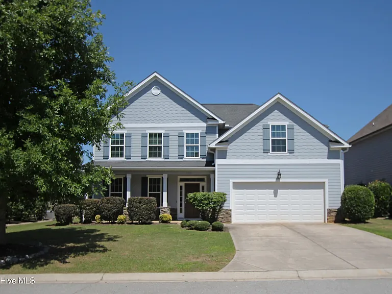 7218 Hoffman Dr — Photo 1