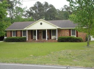 504 Turnpike Rd, Laurinburg, NC 28352