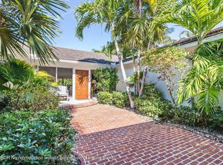 125 Worth Ct S, West Palm Beach, FL 33405