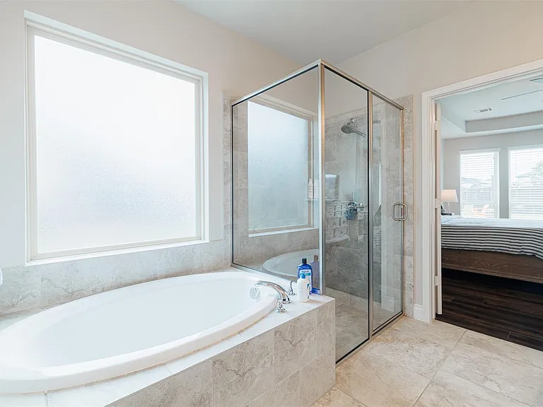 3530 Auburn Creek Cir — Photo 19