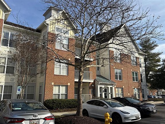 2nd image of 3402 Bitterwood Pl