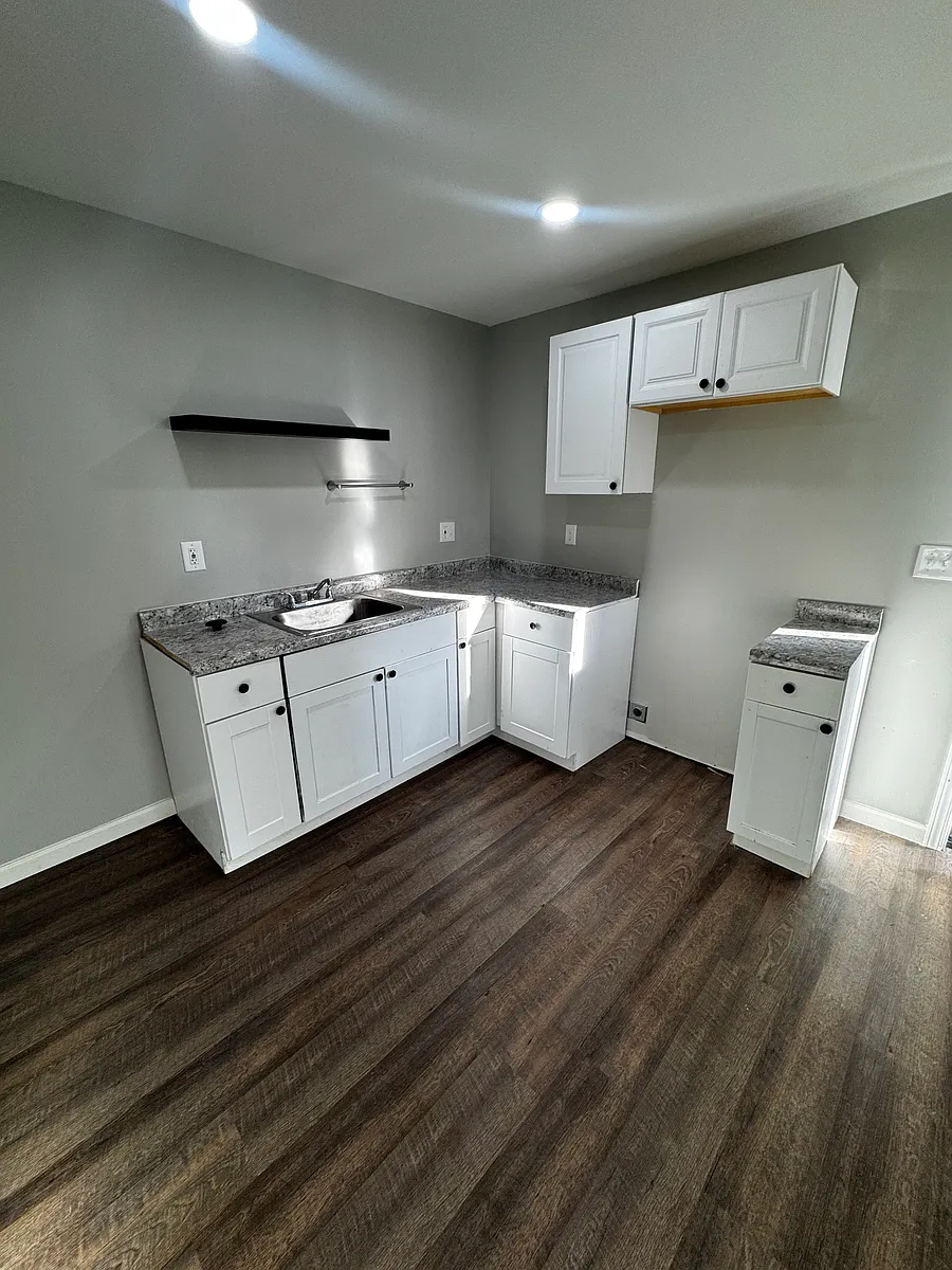 Building Photo - 5502 Rawles Ter #B