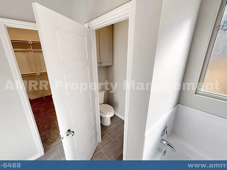 5803 Waverly Ave — Photo 18