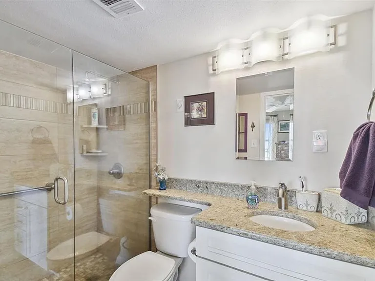 10355 Paradise Blvd #702 — Photo 20