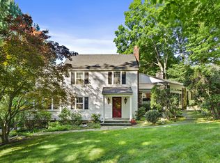247 Stone Hill Rd, Pound Ridge, NY 10576