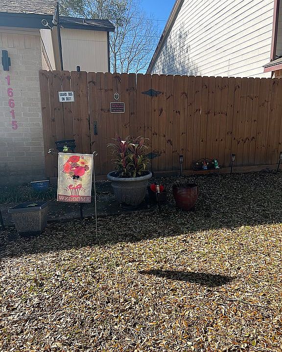 1st image of 16615 Shrub Oak Dr