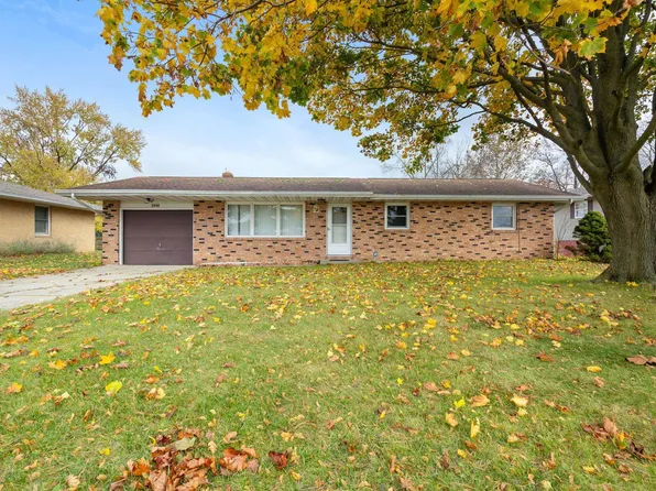 2440 Roys Ave, Elkhart, IN 46517