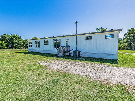 3rd image of 901 Rs County Rd #1155