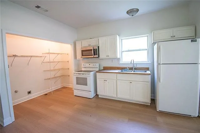 902 E Hanson Ave — Photo 3