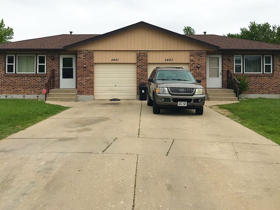 1st image of 2401 New Haven Ct