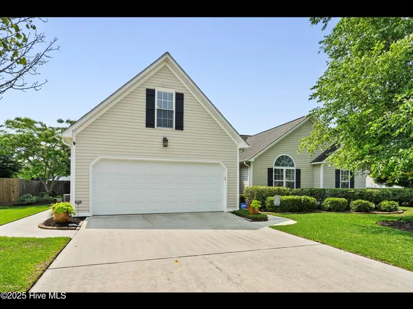 1204 Maple Ridge Road, Wilmington, NC 28411