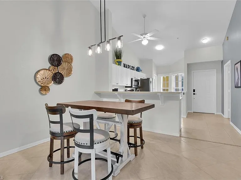 9165 Celeste Dr #3-303 — Photo 7