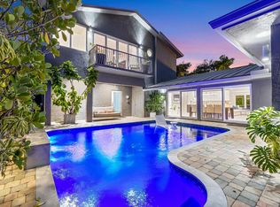 2215 Manatee Dr, Fort Lauderdale, FL 33316