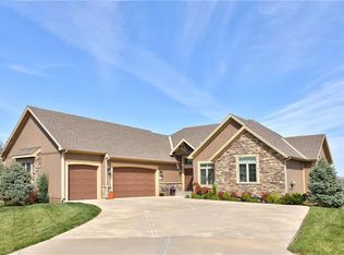 17118 W 197th Ter, Spring Hill, KS 66083