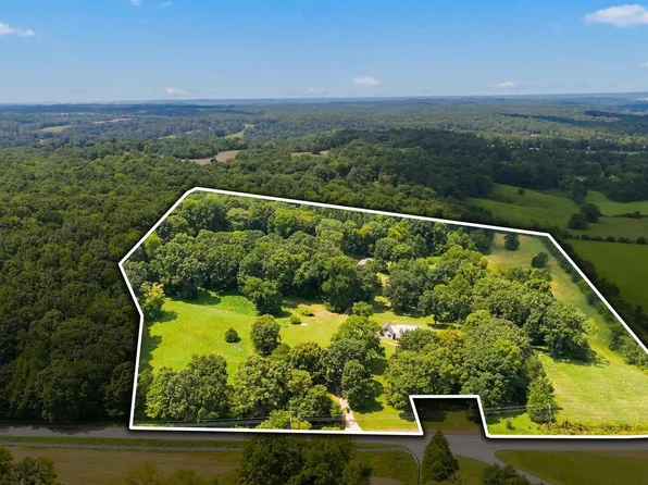 3065 Clydeton Rd, Waverly, TN 37185