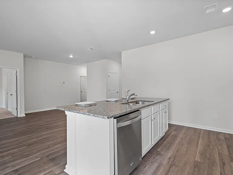 Lightered Knot Ct SE — Photo 11