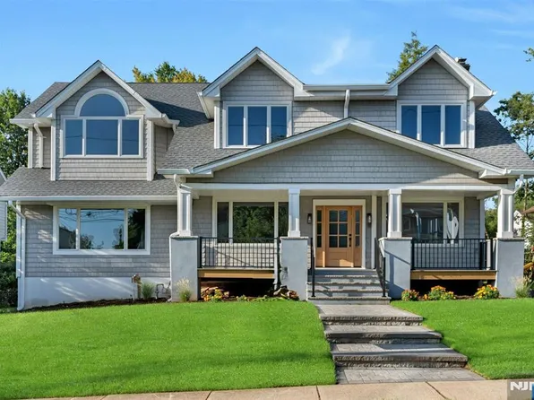 306 Ogden Avenue, Teaneck, NJ 07666