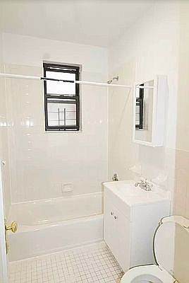 4th image of 45-45 46th St #3E
