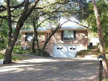 1st image of 203 Elysian Ln