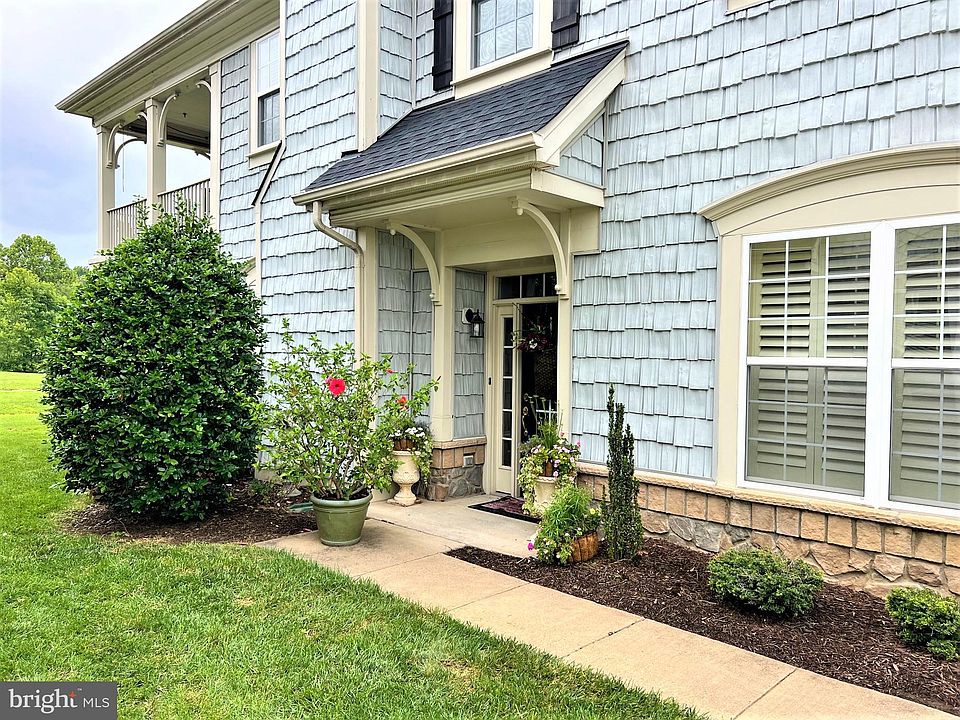 1st image of 13980 Greendale Dr #7