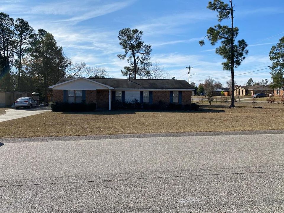 1st image of 2650 Carrington Dr