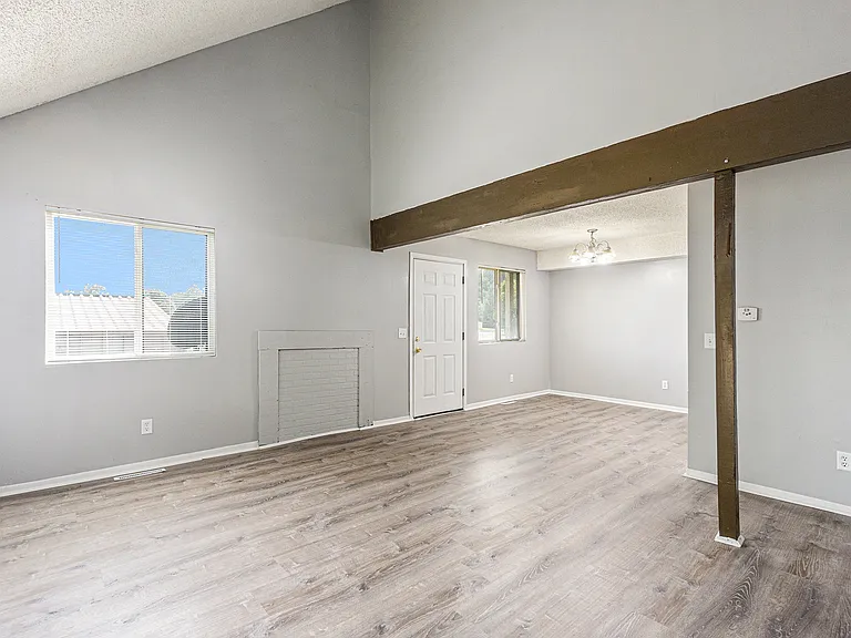 5965 Briarcliff Ln — Photo 2
