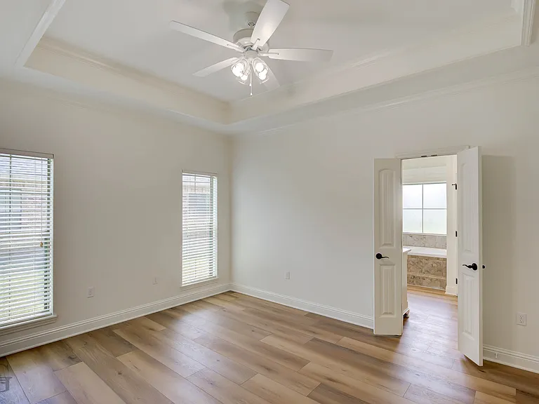525 Chinquipin Dr — Photo 9
