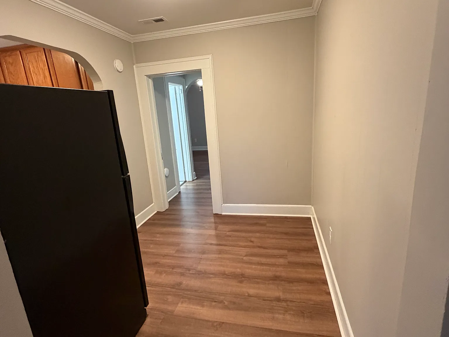 1 bed, 714 sqft, $1,250 — Photo 3