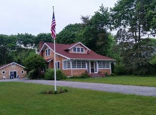 156 South Rd, Westhampton, NY 11977