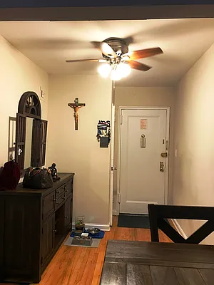 Rented by Prime Realty | media 35