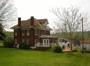 1719 White House Rd, Moneta, VA 24121