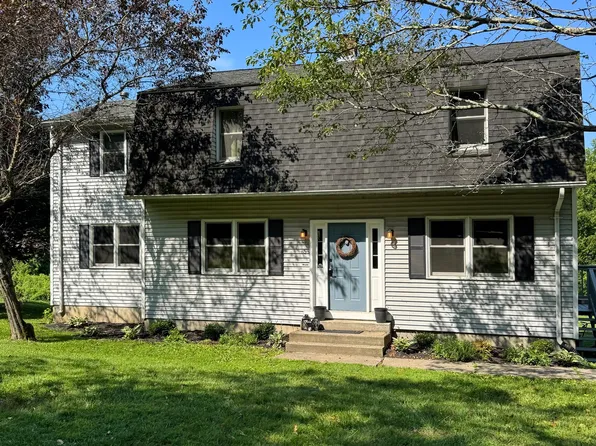 5 Plungis Road, Watertown, CT 06795