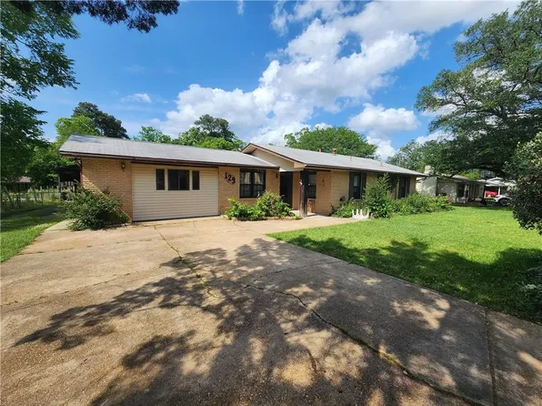 129 Gayven Dr, Pineville, LA 71405