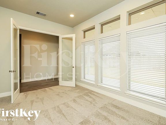 3rd image of 2980 Grove Way