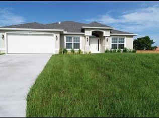 414 NW 9th Ter, Cape Coral, FL 33993