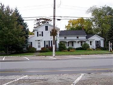 3rd image of 14573 E Park St