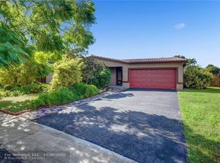 10596 NW 2nd Ct, Plantation, FL 33324