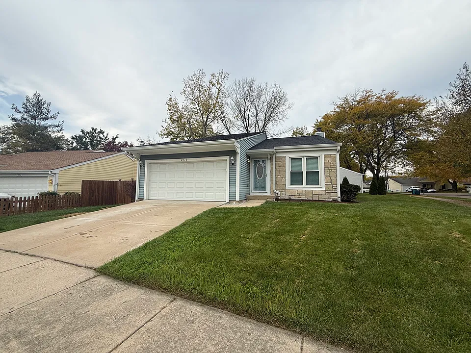 2770 Stoneybrook Ln